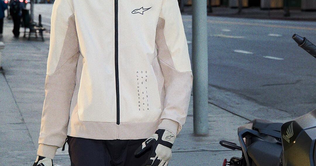 🔥 RIDE WITH CONFIDENCE – GEAR UP WITH ALPINESTARS 🏍️